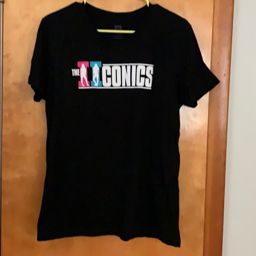 Wwe iconics t shirt women’s xl